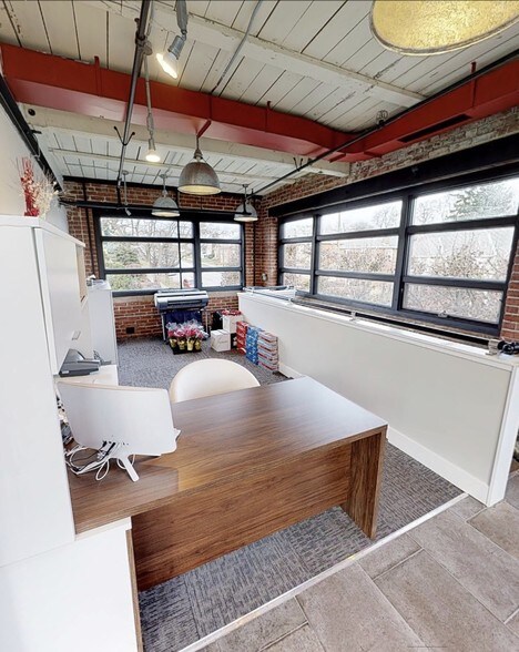 More Photos Of 151 E 10th Ave, Conshohocken Loft Creative Space For Lease