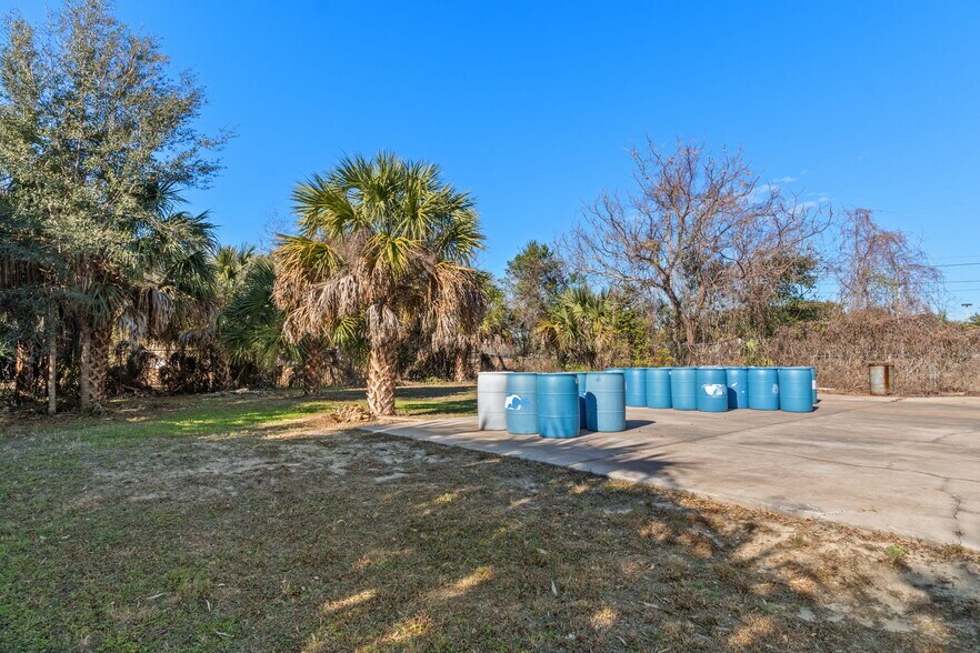 More Photos Of 6680 W Gulf To Lake Hwy, Crystal River Auto Repair For Sale