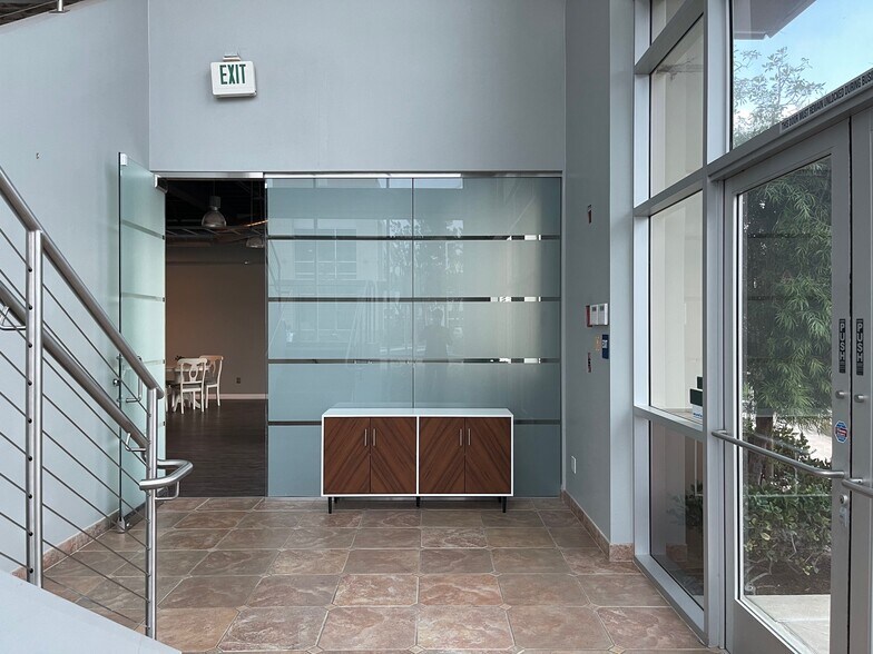 More Photos Of 73 Bunsen, Irvine Distribution For Lease