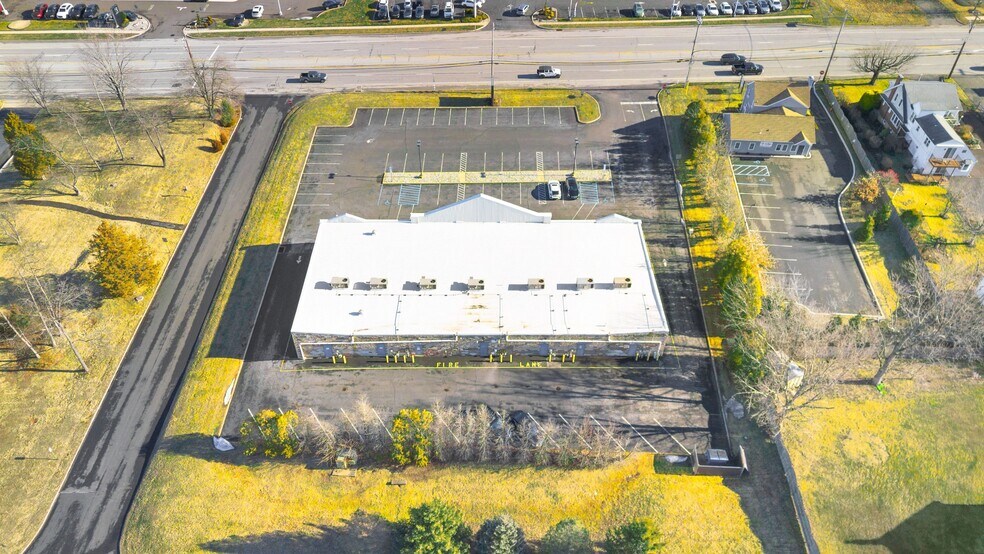 More Photos Of 160 Bethlehem Pike, Colmar Freestanding For Lease