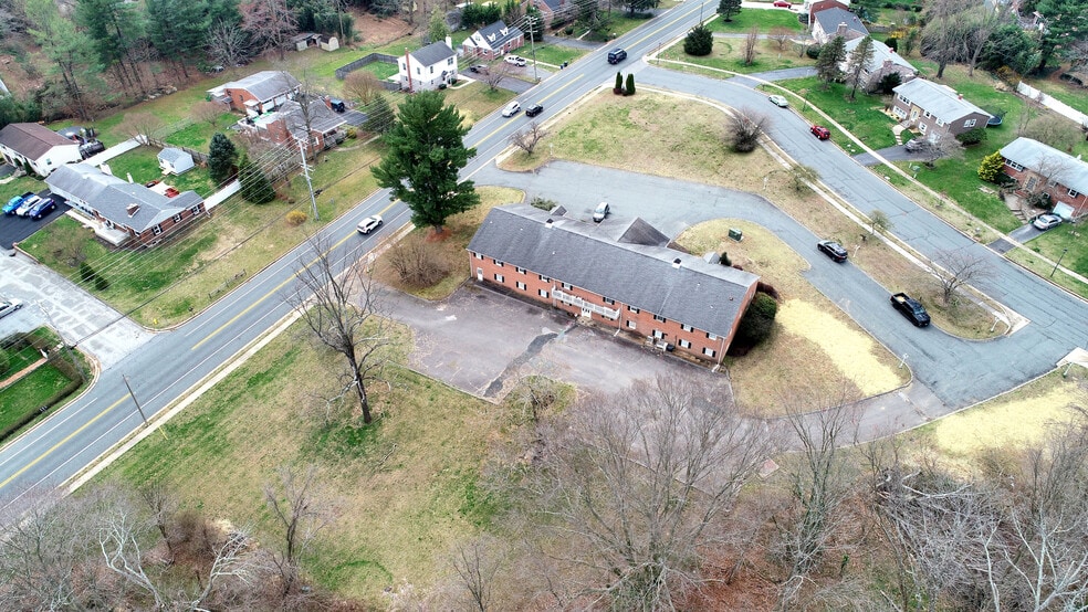 More Photos Of 715 S Shamrock Rd, Bel Air Office Residential For Sale