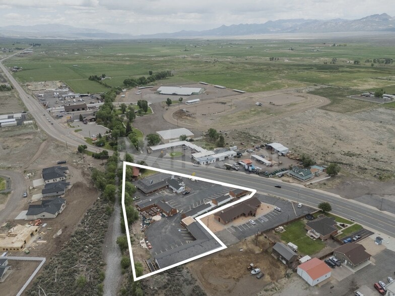 More Photos Of 699 N Main St, Panguitch Hotel For Sale
