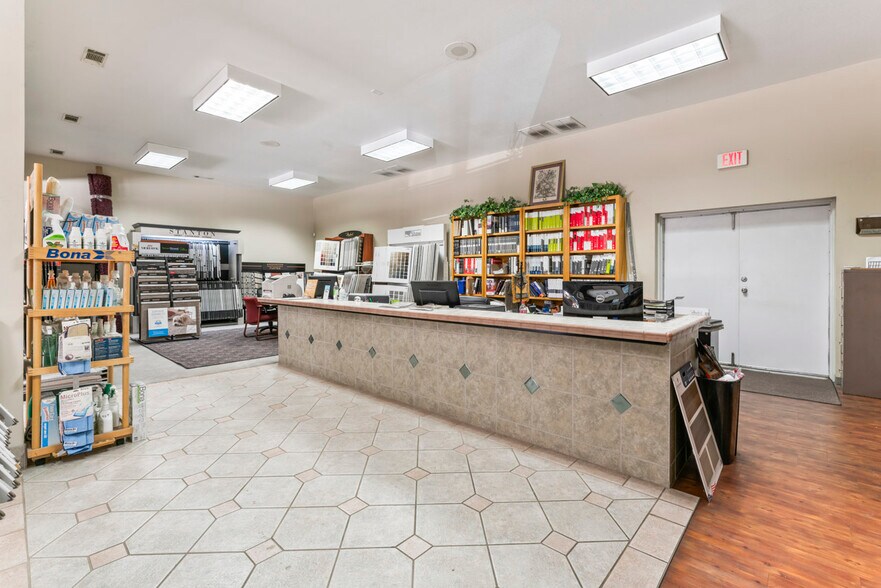 More Photos Of 4062 N Henry Blvd, Stockbridge Freestanding For Sale