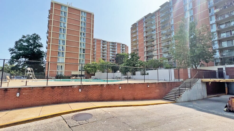 More Photos Of 2300 Marion Barry Ave SE, Washington Apartments For Sale