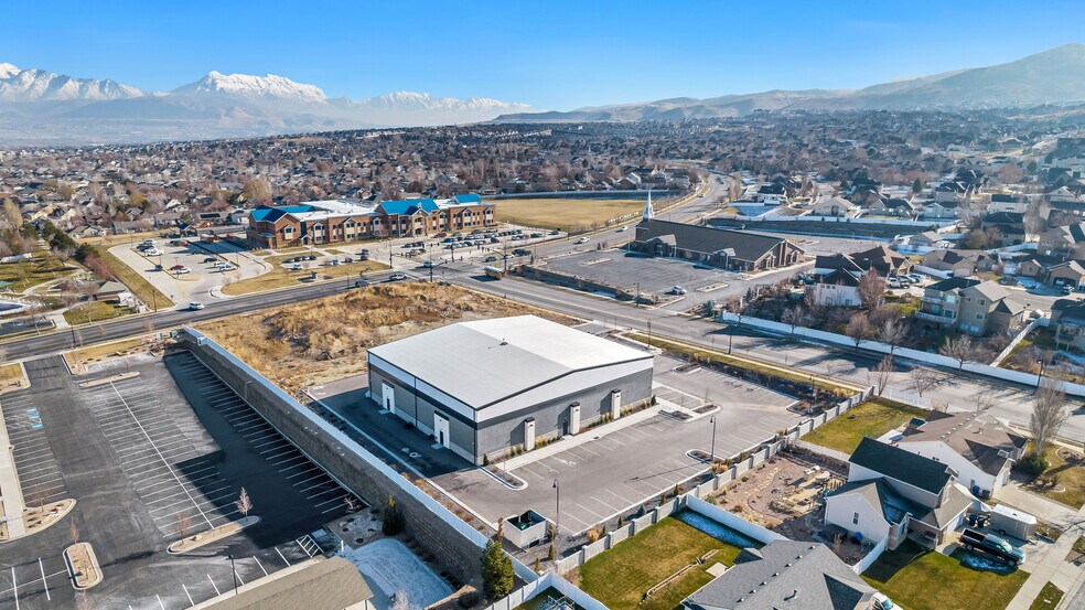 More Photos Of 5639 Mirabella Dr, Herriman Showroom For Sale