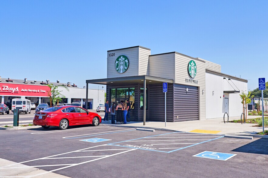 More Photos Of 1320 McHenry Ave, Modesto Fast Food For Sale