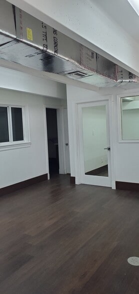 More Photos Of 4201-4237 NW 37th Ave, Miami Warehouse For Lease