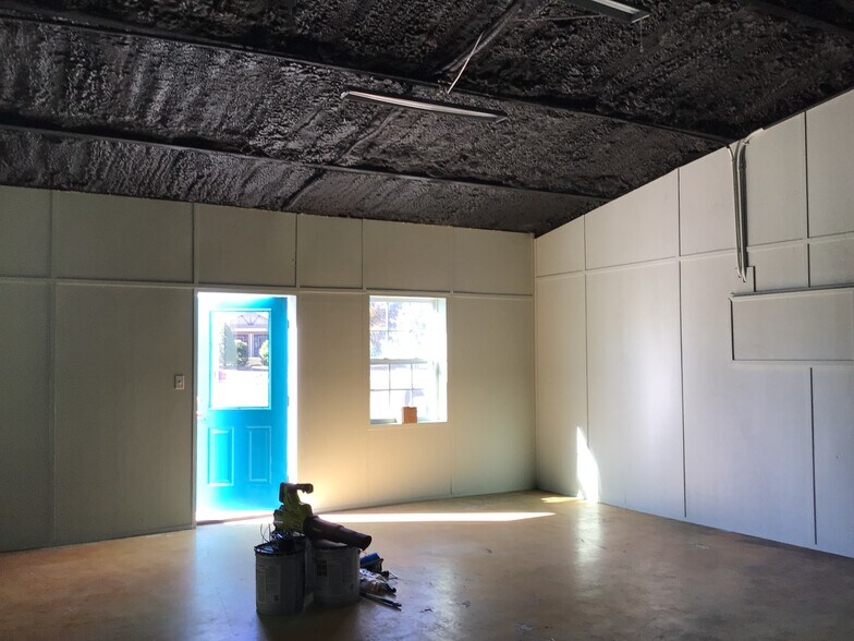 More Photos Of 921 Lawrence Rd, Kemah Industrial For Sale