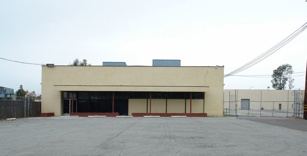 More Photos Of 1610 N 4th St, San Jose Service For Lease