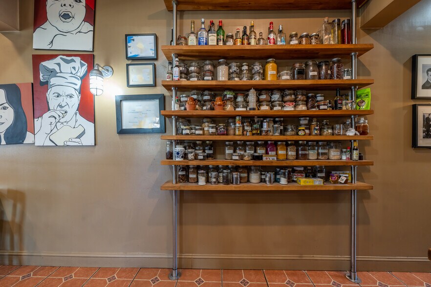 More Photos Of 424 N Main St, Souderton Restaurant For Sale