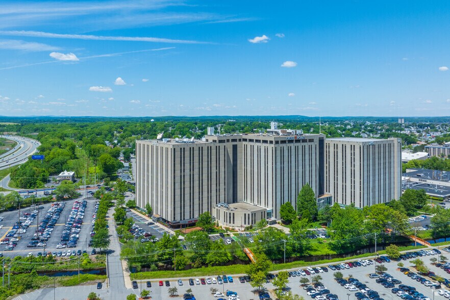More Photos Of 900 Chelmsford St, Lowell Office For Lease