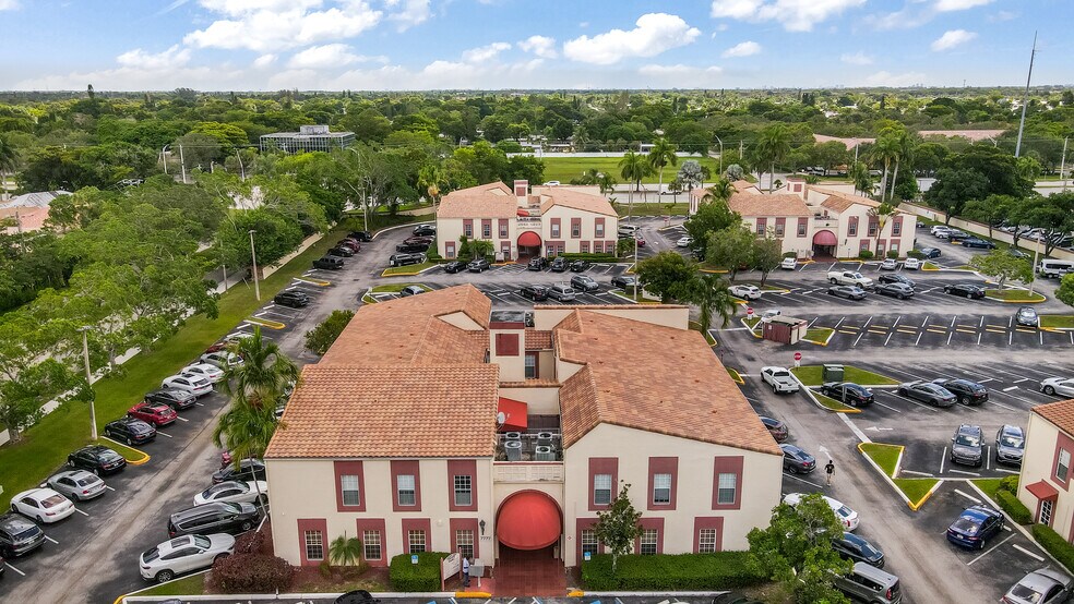 More Photos Of 7777 N University Dr, Tamarac Medical For Sale