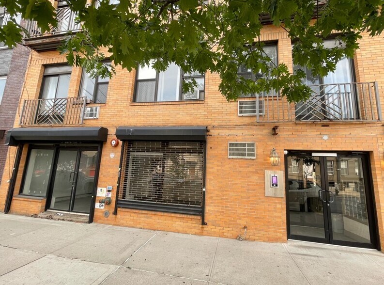 More Photos Of 99 Kingsland Ave, Brooklyn Apartments For Lease