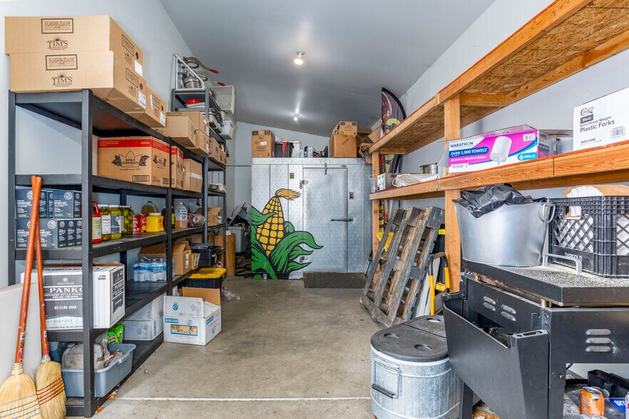 More Photos Of 608 Williams Blvd, Richland Restaurant For Sale