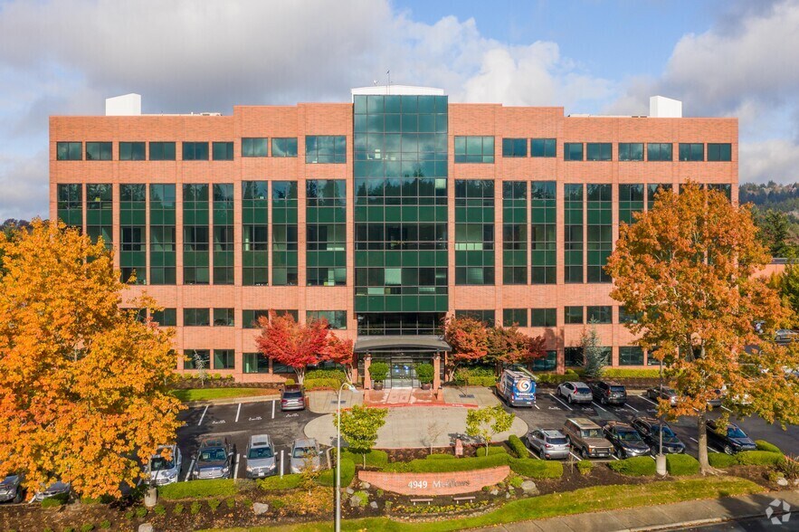 More Photos Of 4949 Meadows Rd, Lake Oswego Unknown For Sale