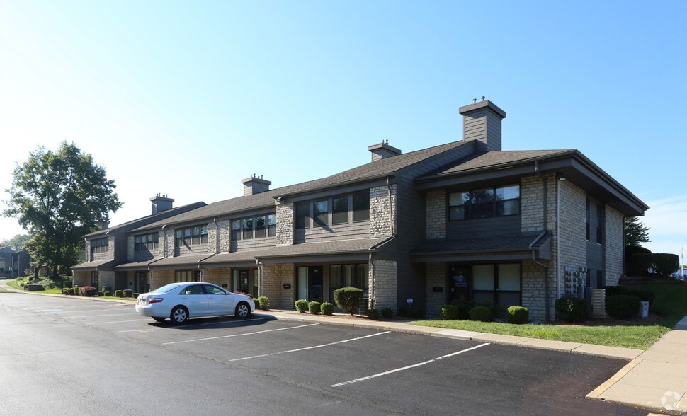 More Photos Of 7594-7620 Slate Ridge Blvd, Reynoldsburg Office For Sale