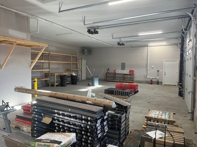 More Photos Of 163 Oak St, Taunton Warehouse For Sale