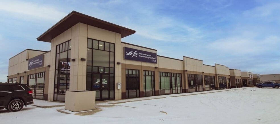 More Photos Of 11906 99 Ave, Grande Prairie Storefront Retail Office For Lease