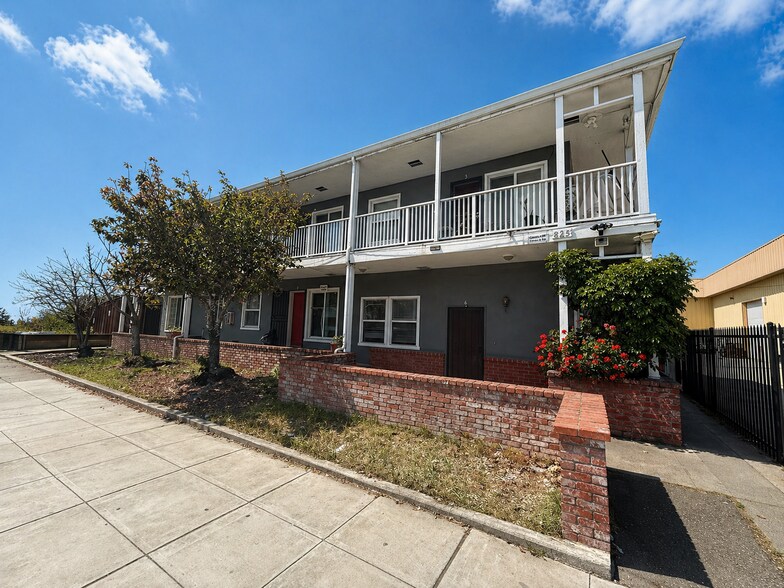 More Photos Of 825 San Leandro Blvd, San Leandro Apartments For Sale