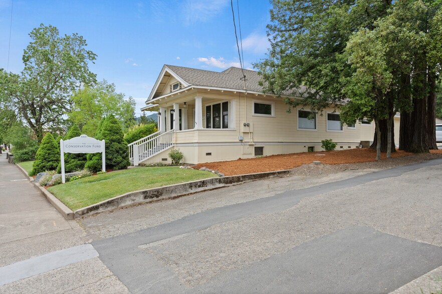 More Photos Of 660 N State St, Ukiah Medical For Sale