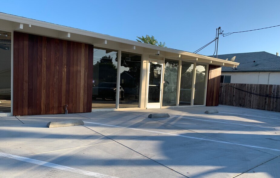 Primary Photo Of 2200 Lafayette St, Santa Clara Freestanding For Lease