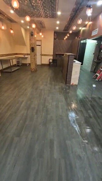 Primary Photo Of 180 First Ave, New York Apartments For Lease