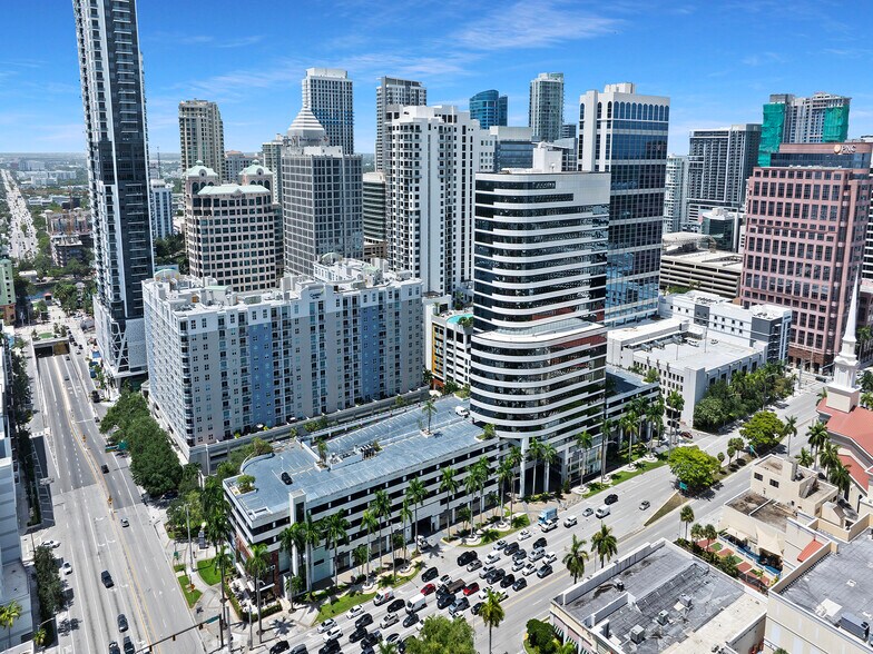 More Photos Of 500 E Broward Blvd, Fort Lauderdale Office For Lease