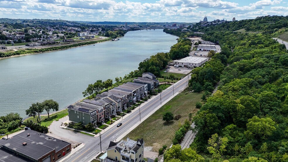 More Photos Of 1928 - 1932 Riverside Dr, Cincinnati Land For Sale