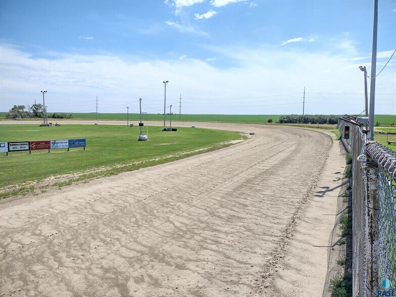 More Photos Of 1300 SE 3rd Ave, Miller Land For Sale