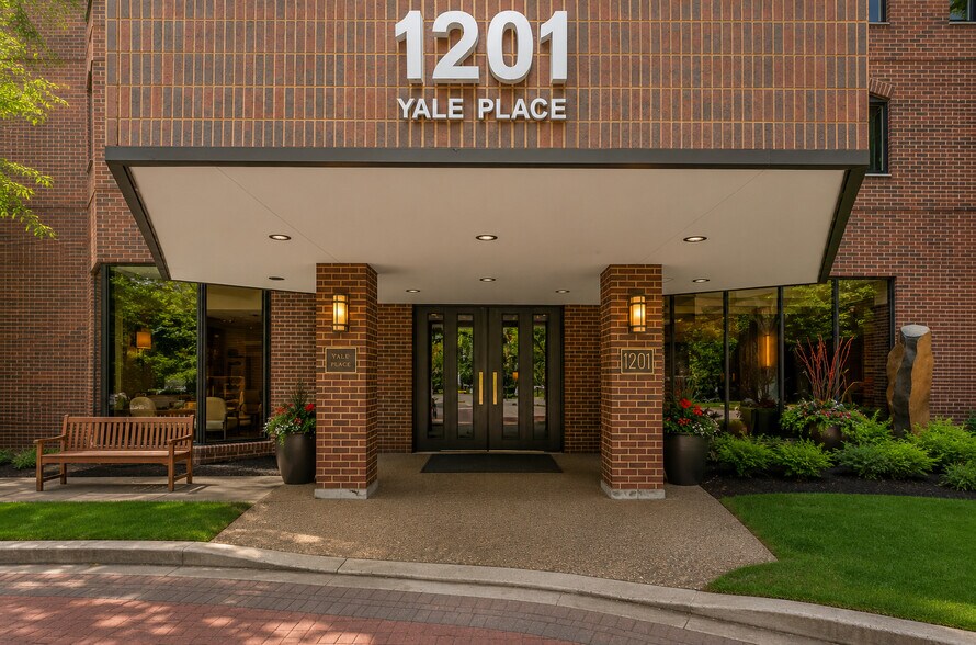 More Photos Of 1201 Yale Pl, Minneapolis Apartments For Sale