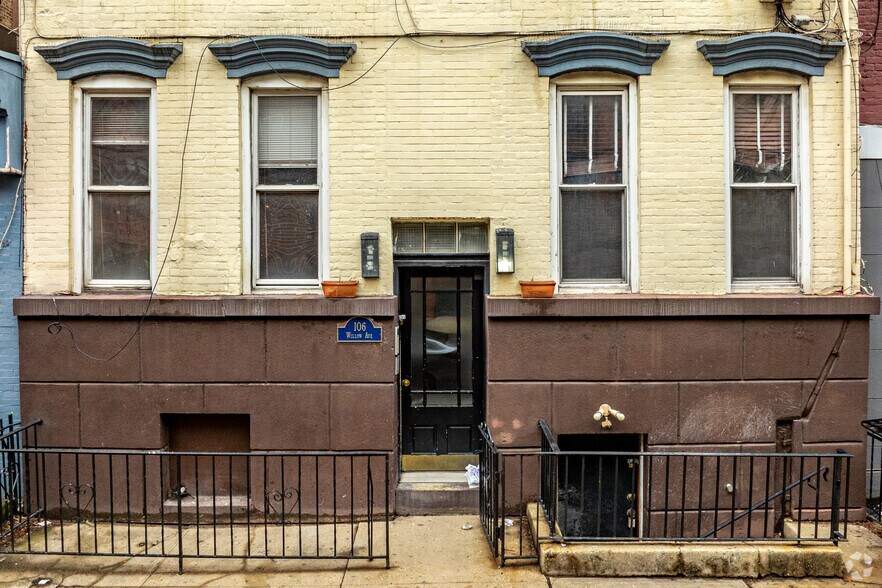 More Photos Of 106 Willow Ave, Hoboken Apartments For Sale