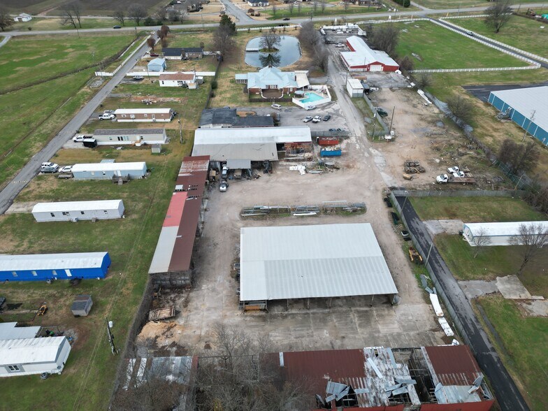 More Photos Of 662 Old Highway 24, Trinity Manufacturing For Sale