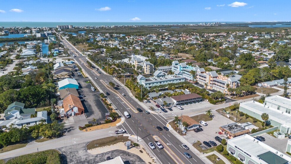 More Photos Of 4330 Bonita Beach Rd, Bonita Springs Hotel For Sale