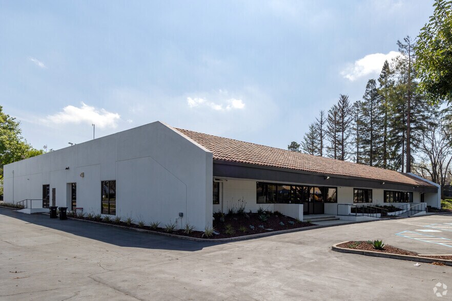 More Photos Of 480-486 Mercury Dr, Sunnyvale Light Manufacturing For Lease