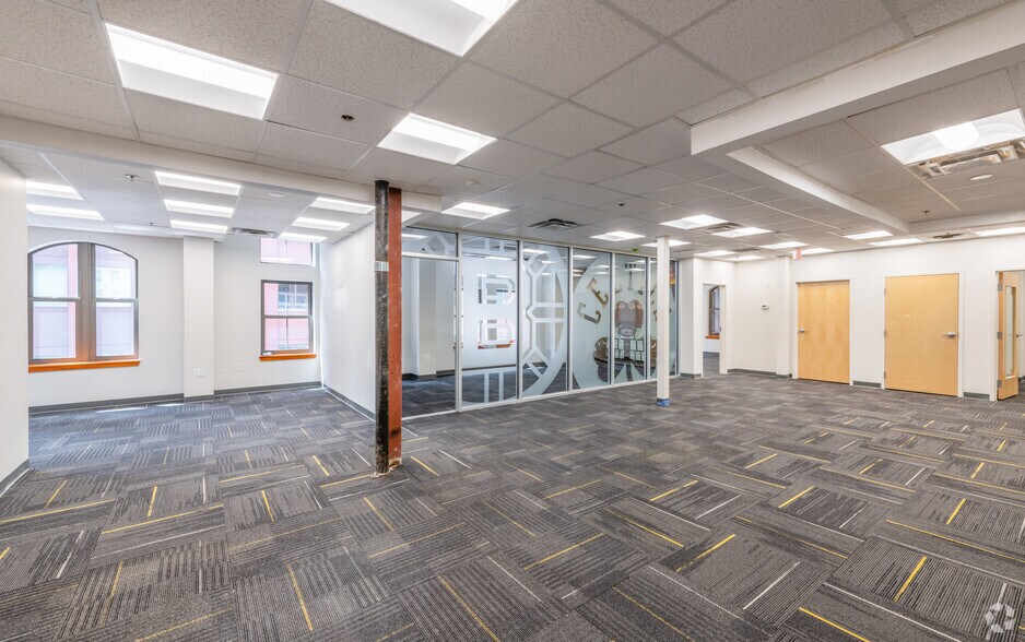 More Photos Of 141-147 Portland St, Boston Office For Lease