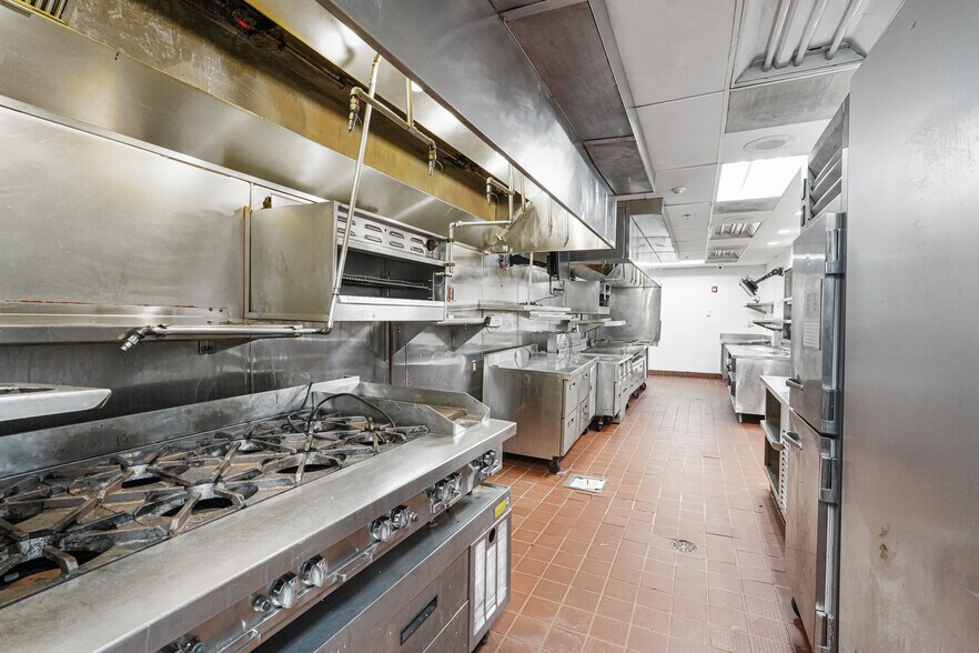 More Photos Of 208-240 Fortune Blvd, Milford Unknown For Lease