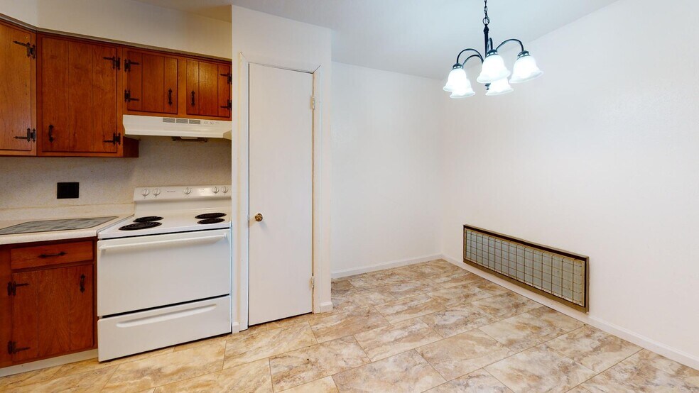 More Photos Of 42 Staley Drive, Morgantown Apartments For Sale
