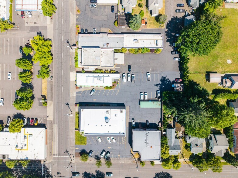 More Photos Of 2318 Pacific Ave, Forest Grove Office For Sale