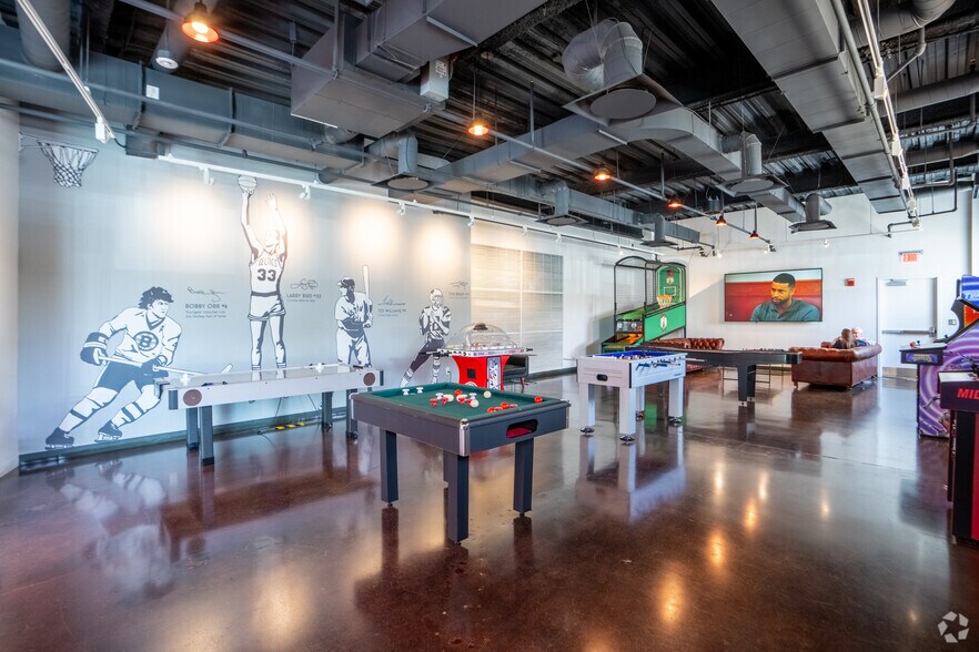 More Photos Of 900 Chelmsford St, Lowell Unknown For Lease