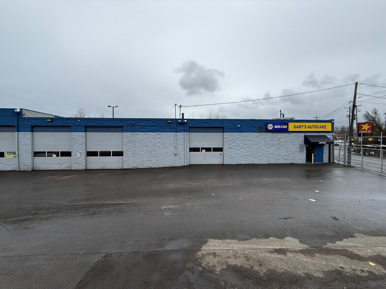 More Photos Of , Portland General Retail For Sale