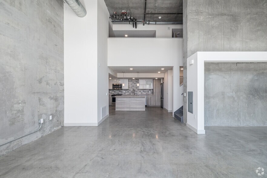More Photos Of 899 Traction Ave, Los Angeles Apartments For Lease