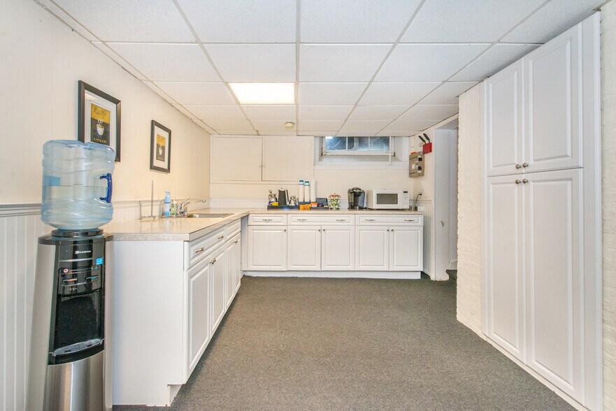 More Photos Of 96 Park St, Montclair Office For Lease