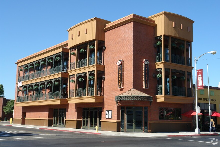 More Photos Of 333 E Main St, Visalia General Retail For Sale