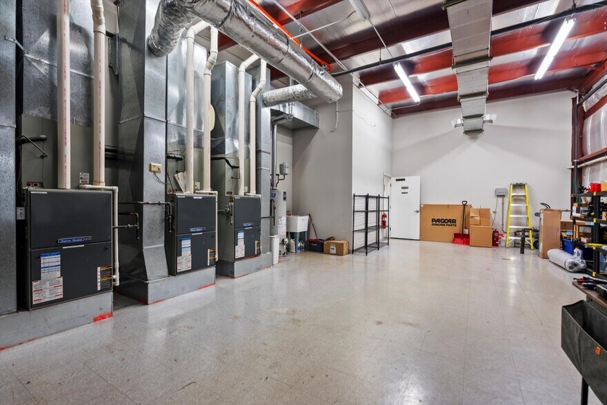 More Photos Of 24051 S Northern Illinois Dr, Channahon Truck Terminal For Sale