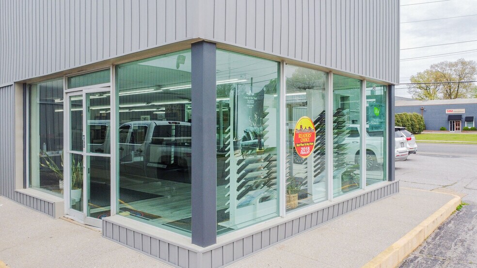 More Photos Of 901 Broadway St, Paducah Warehouse For Sale