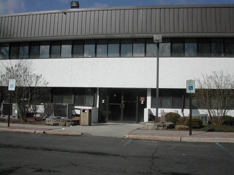 More Photos Of 974 Route 45, Pomona Medical For Lease