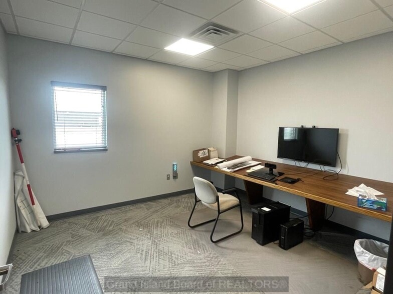 More Photos Of 4586 Gold Core Rd, Grand Island Light Manufacturing For Lease