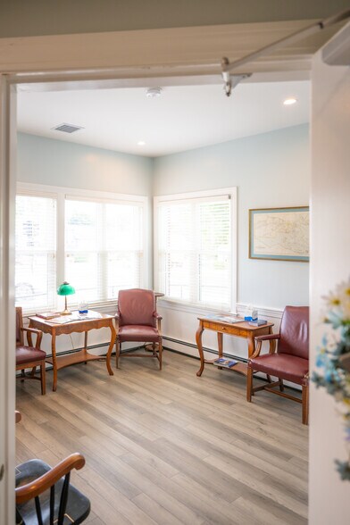 More Photos Of 2 Reedsdale Road, Milton Medical For Sale