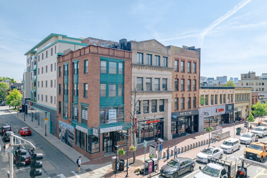 Primary Photo Of 579-605 Massachusetts Ave, Cambridge Office For Lease