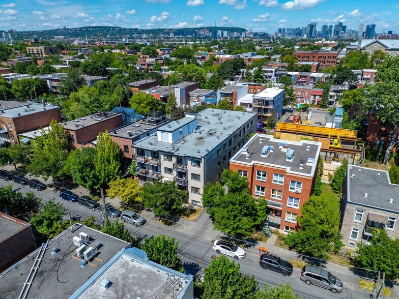 More Photos Of 315 Rue Rielle, Verdun Apartments For Sale